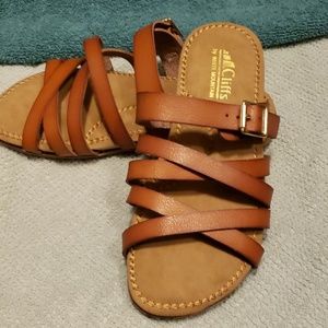 Sandles